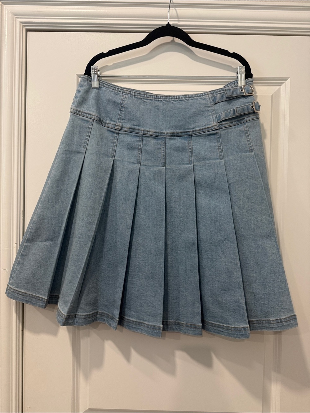 Aleeza Paris Pleated Denim Skirt Size XL NWT